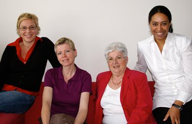 BesucherService: Christina Böhme und Insa Schmidt und Telefonzentrale: Bruna Herrmann und Theresa Hofmann-Mensah