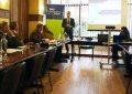 Im Seminarraum: Daniel Schmidt von der EU-Komission referiert beim Treffen der EASPD in Br�ssel.