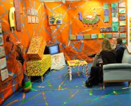 Ein Teil des Gemeinschaftsstandes "Chance:Bildung / Chance:Kunst" aus dem Jahr 2009