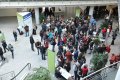 Volles Eingangsfoyer bei der Werkst�tten:Messe 2013