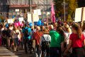Demonstrierende Menschen, Protestmarsch