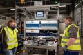 Intelligenter Handarbeitsplatz- gemeinsame Projekt von Handke Industrie-Technik und Mitsubishi Electric zusammen mit dem Martinshof Bremen