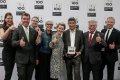 Preisträger Top 100: Team der Duisburger Werkstatt bei Preisverleihung
